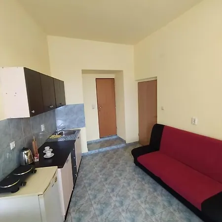Apartment Dejan 3-city Centar Near Arena With Free Parking Pula